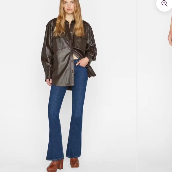 FRAME LE MINI BOOT
Women's Le Mini Boot Outseam Slit Jeans size 28 $268 - Picture 5 of 16